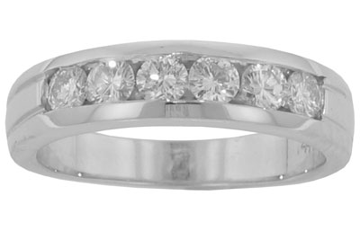 0.75 Ct. TW Men's Round Diamond Wedding Band