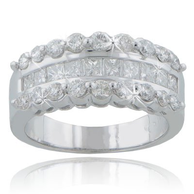 2.00 ct TW Ladies Round and Princess Cut Diamond Anniversay Band