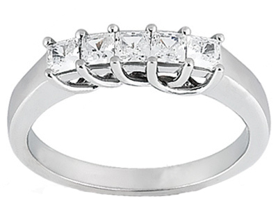 0.75 ct. TW Five Stone Round Diamond Wedding Band